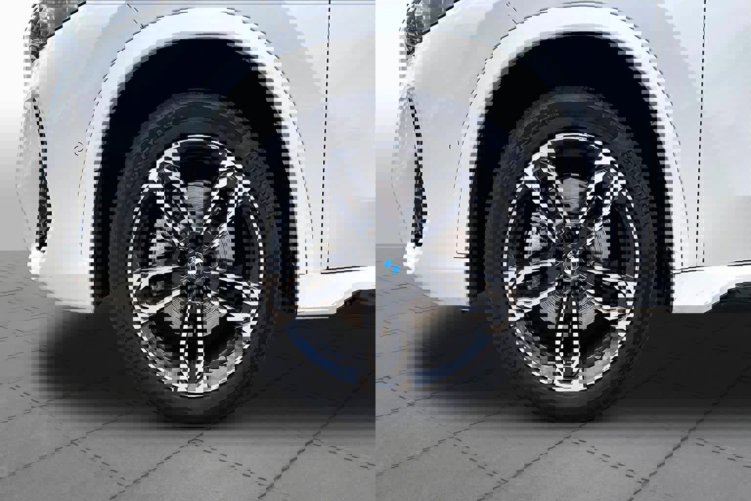 Used 2025 BMW X1 xDrive28i w/ M Sport Package image 10