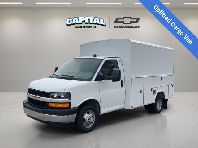 New 2025 Chevrolet Express 3500 w/ Power Convenience Package RWD image 1