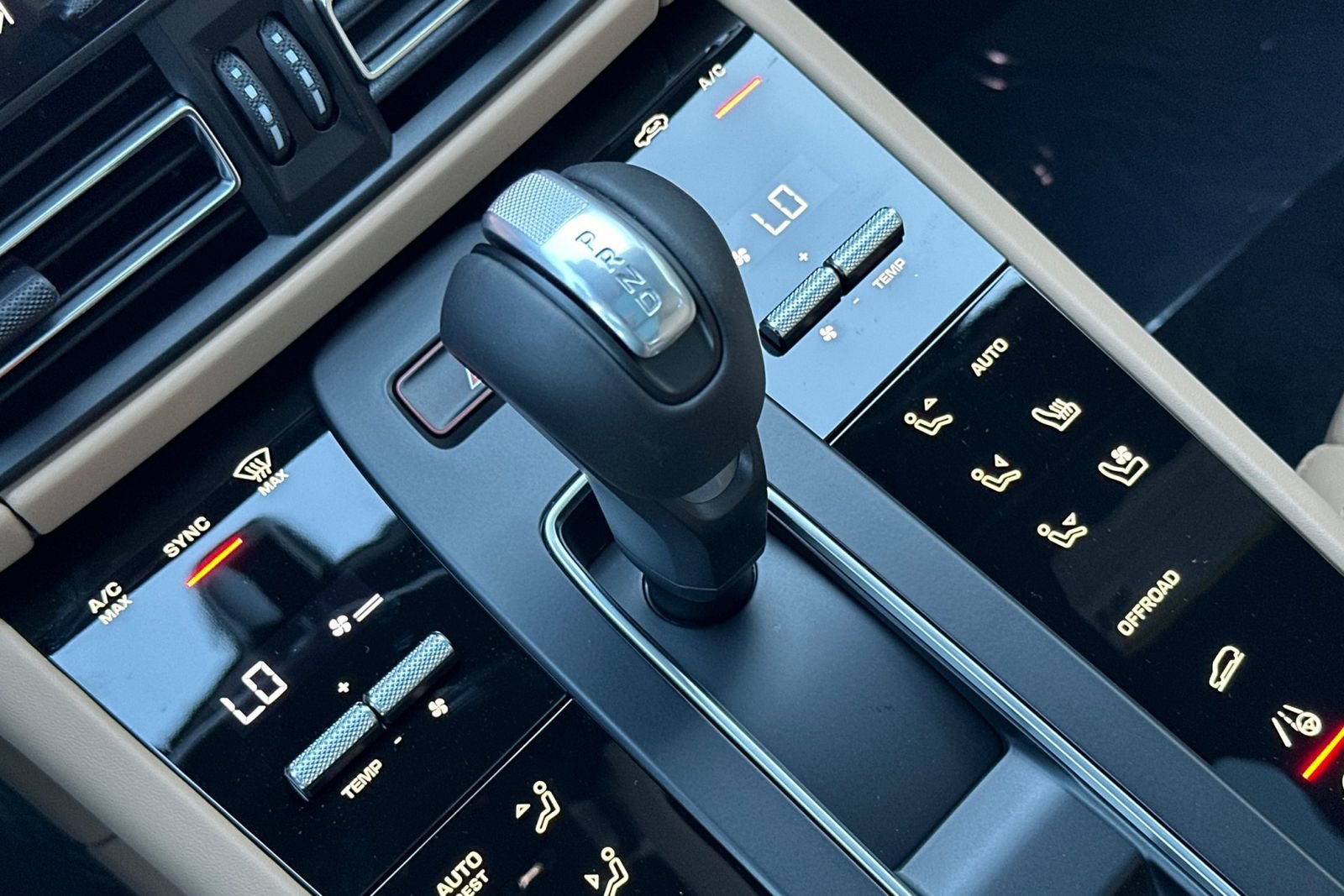 New 2026 Porsche Macan S AWD/4WD image 28