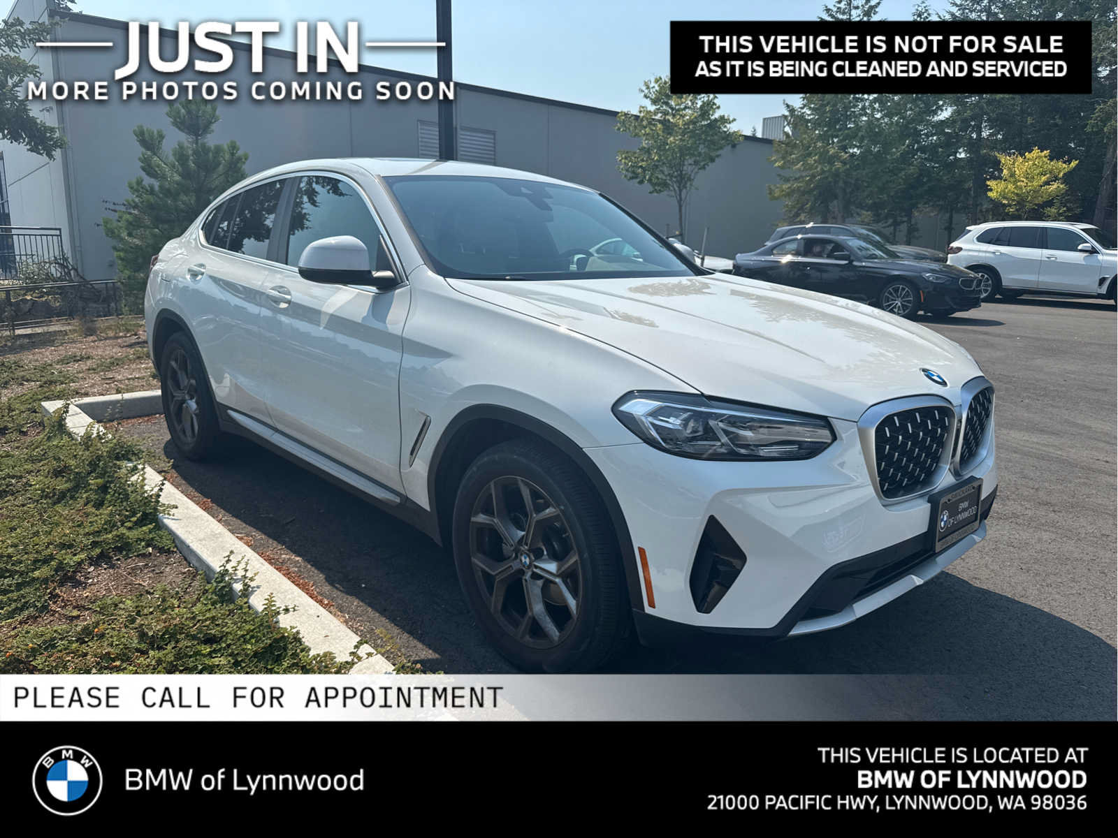 Used 2024 BMW X4 xDrive30i w/ Convenience Package AWD/4WD image 1