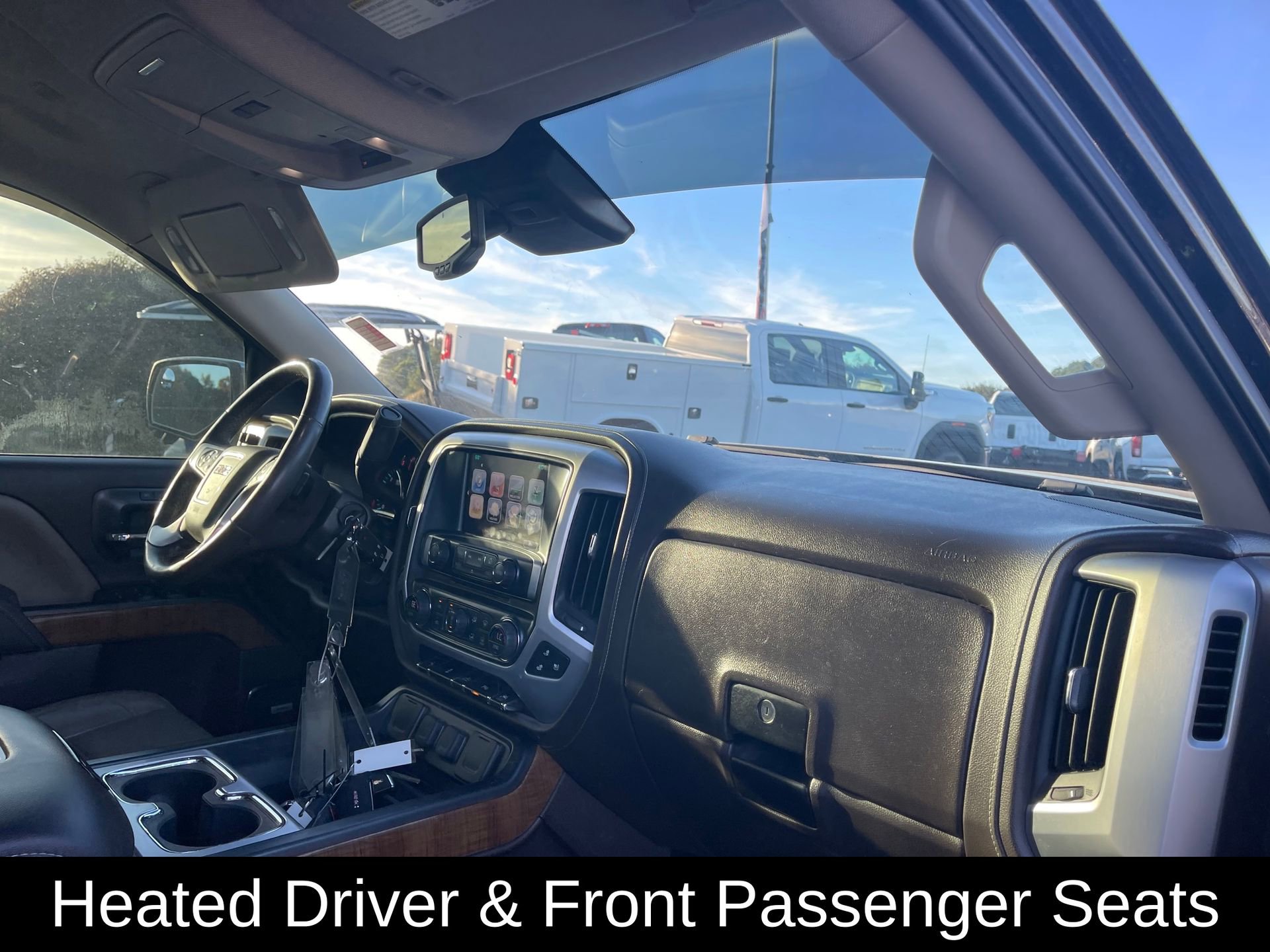 Used 2018 GMC Sierra 1500 SLT image 25