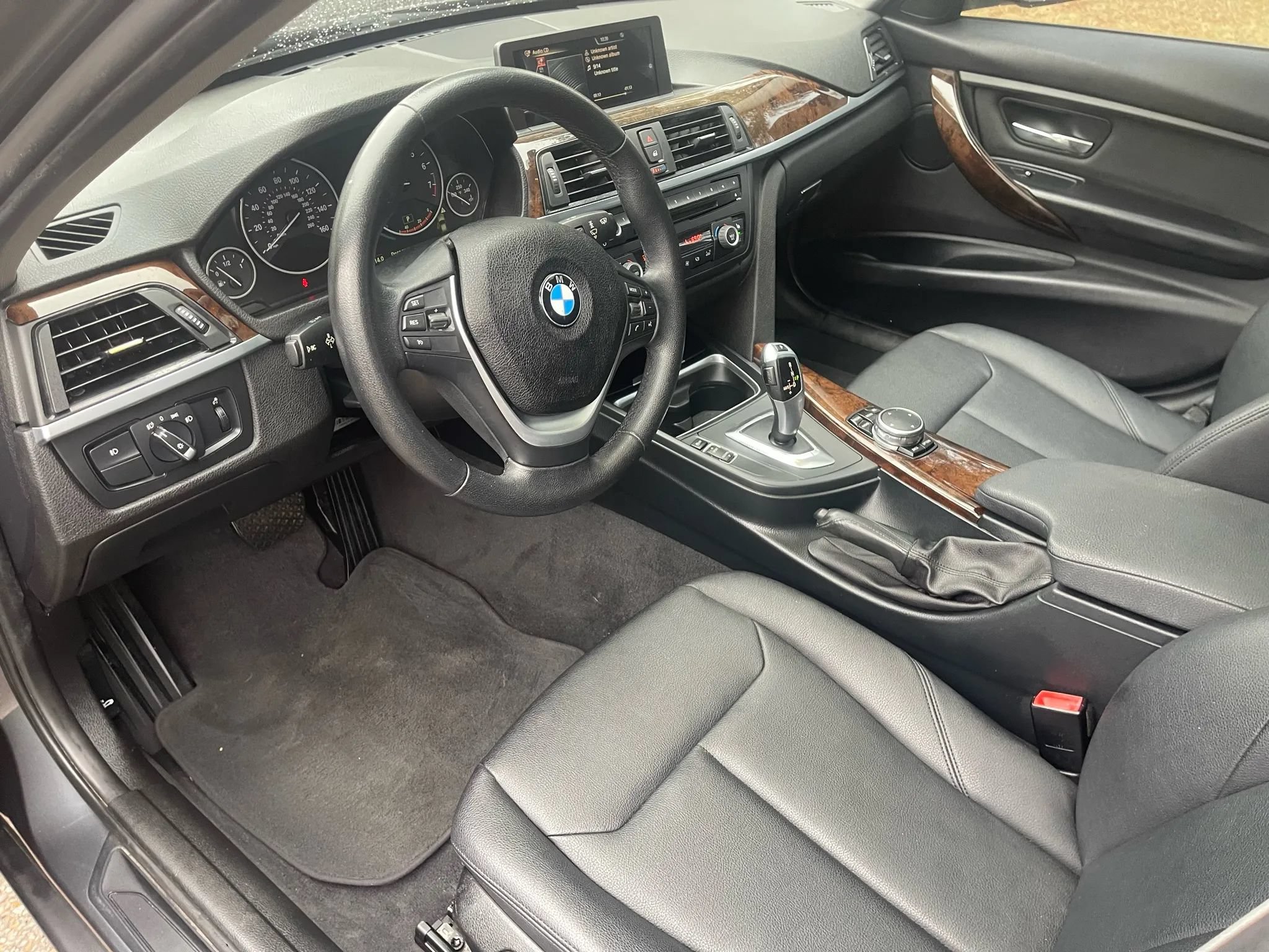 Used 2015 BMW 328i xDrive Sedan AWD/4WD image 11
