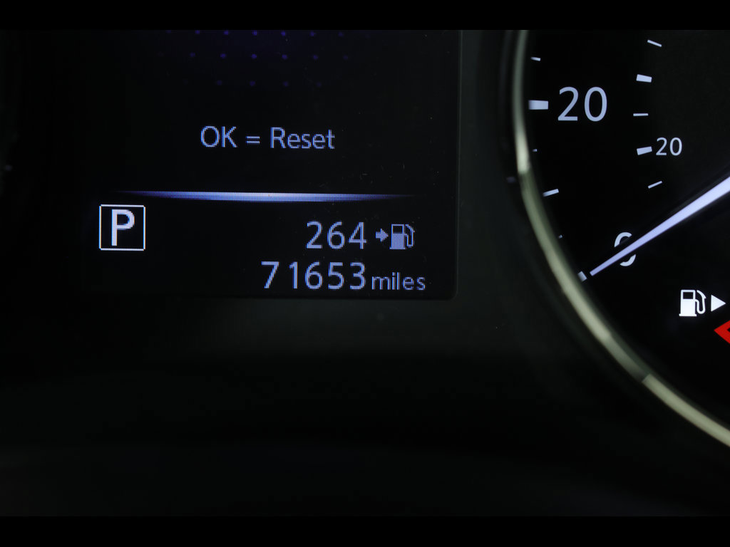 Used 2018 Nissan Rogue Sport S FWD image 20
