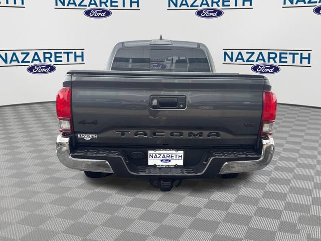 Used 2020 Toyota Tacoma SR5 AWD/4WD image 6