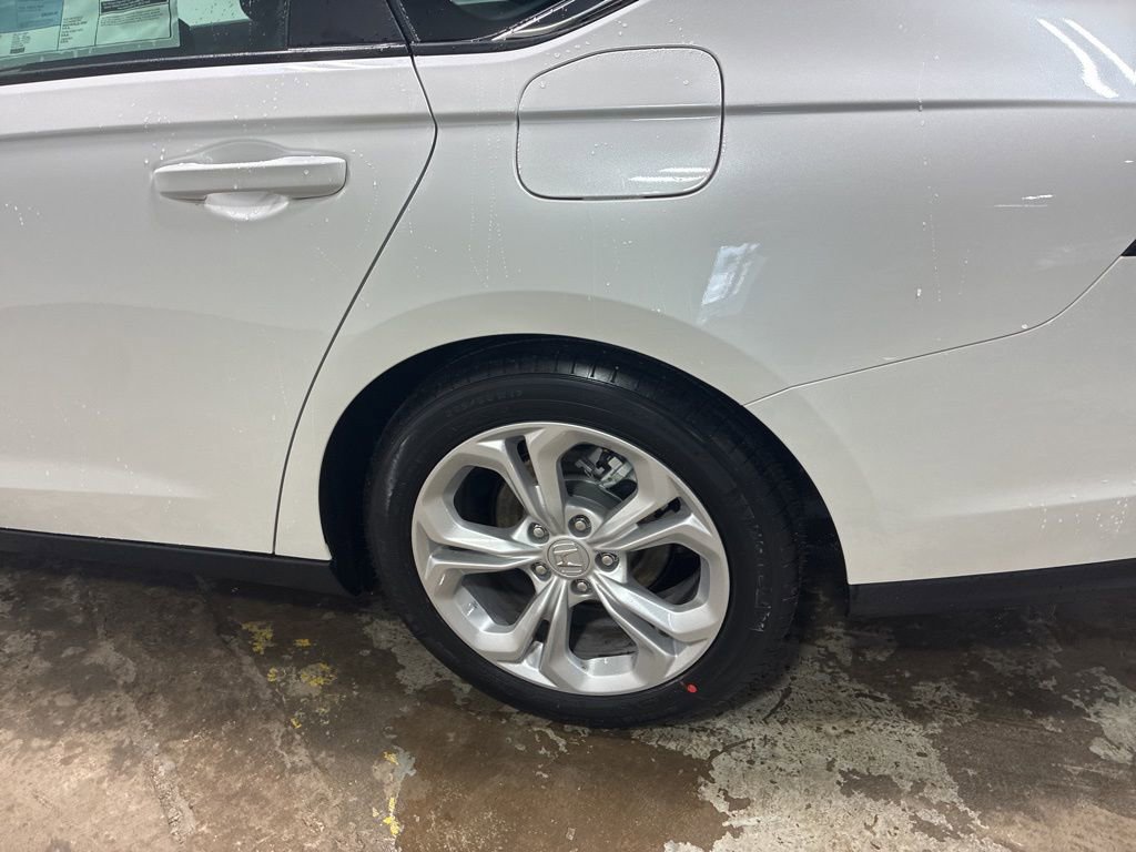 New 2025 Honda Accord LX image 9