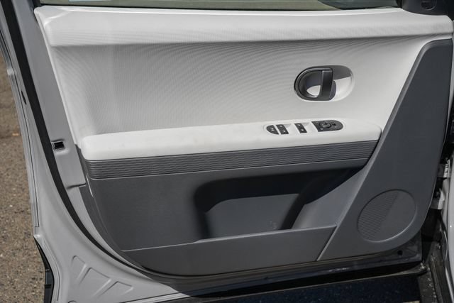 New 2026 Hyundai Ioniq 5 SEL RWD image 23
