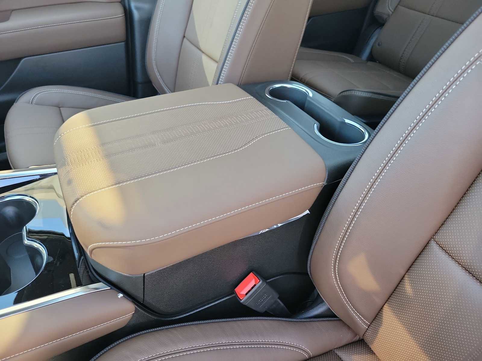 New 2026 Chevrolet Suburban High Country image 20