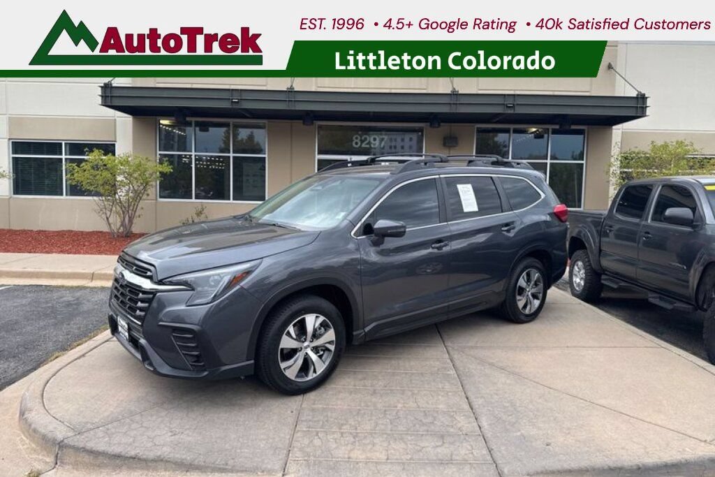 Used 2023 Subaru Ascent Premium w/ Convenience Package AWD/4WD image 1