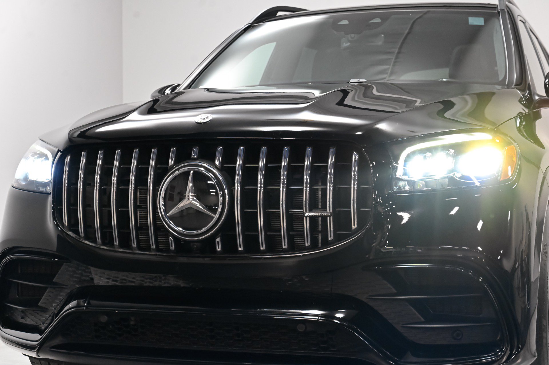 Used 2021 Mercedes-Benz GLS 63 AMG 4MATIC image 29