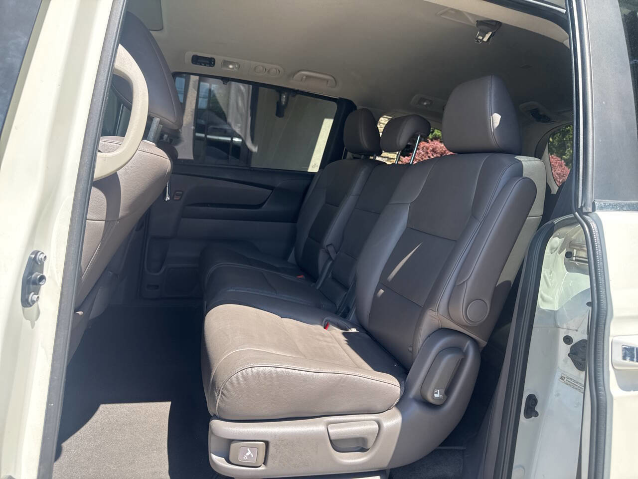 Used 2016 Honda Odyssey EX-L image 10