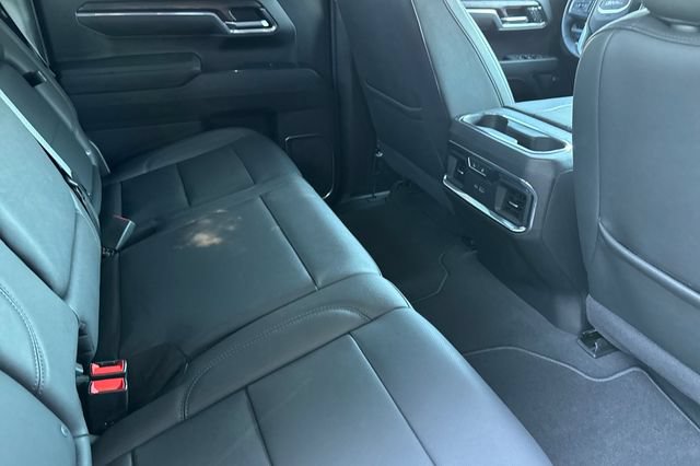 Used 2025 GMC Sierra 1500 SLT w/ SLT Premium Package AWD/4WD image 18