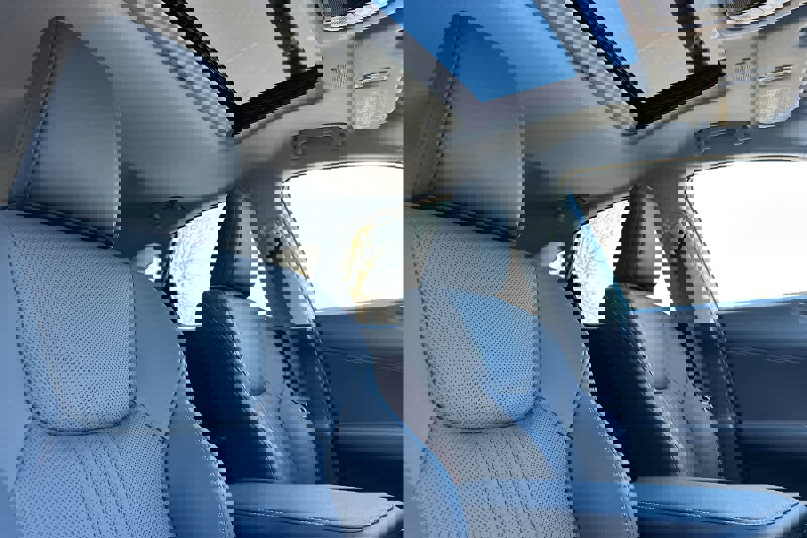 Used 2025 Lexus NX 350h AWD w/ Accessory Package (2T) image 18