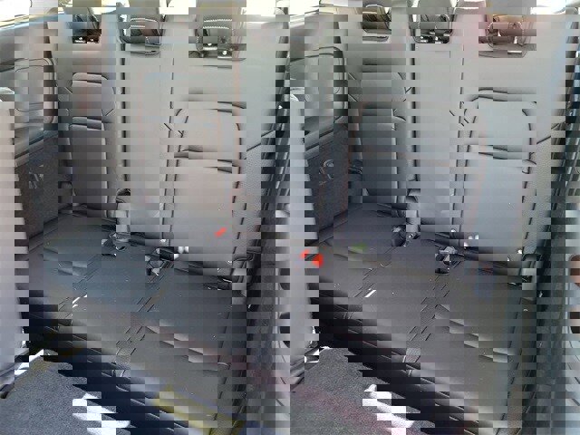 Certified 2024 Nissan Pathfinder SL image 9