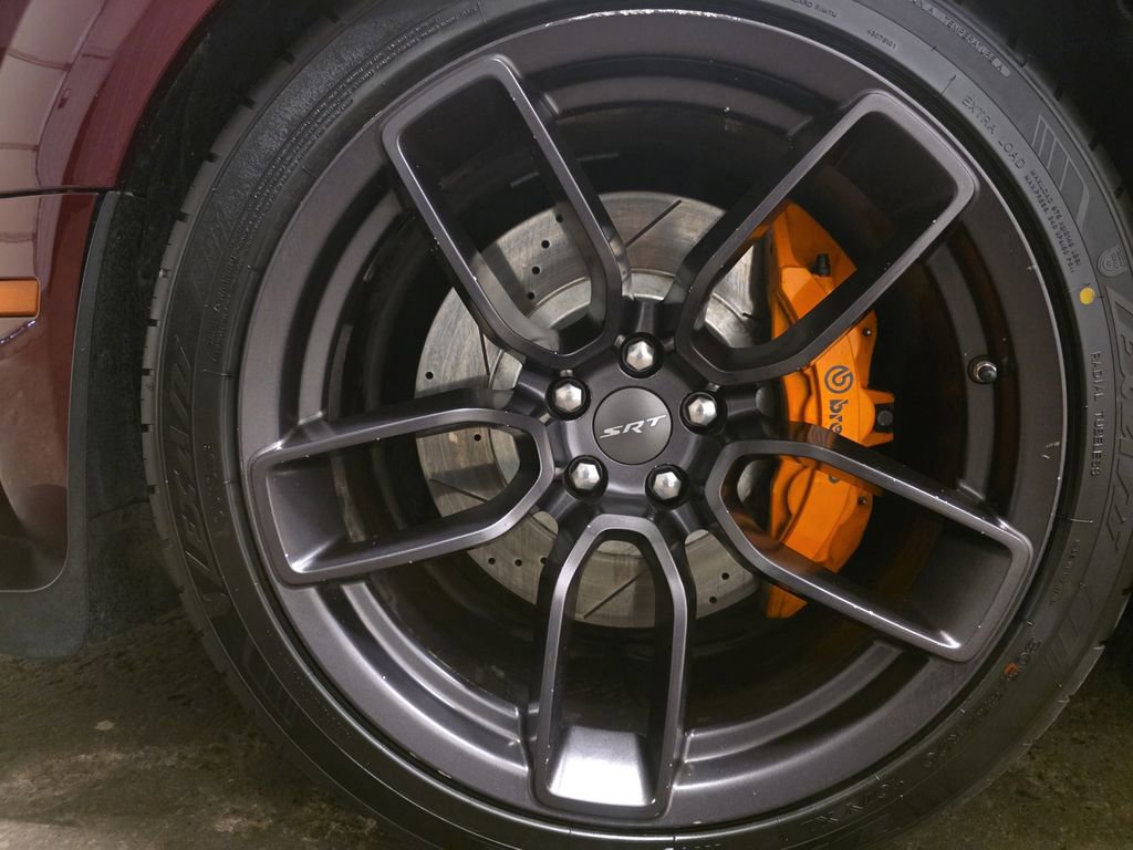 Used 2018 Dodge Challenger SRT Hellcat RWD image 13