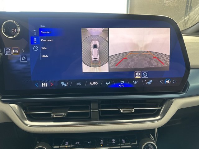 New 2026 Chevrolet Equinox EV LT image 25