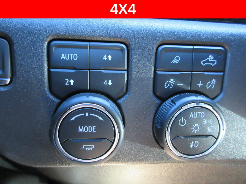 Certified 2024 Chevrolet Silverado 1500 LT Trail Boss w/ LT Trail Boss Premium Package AWD/4WD image 28