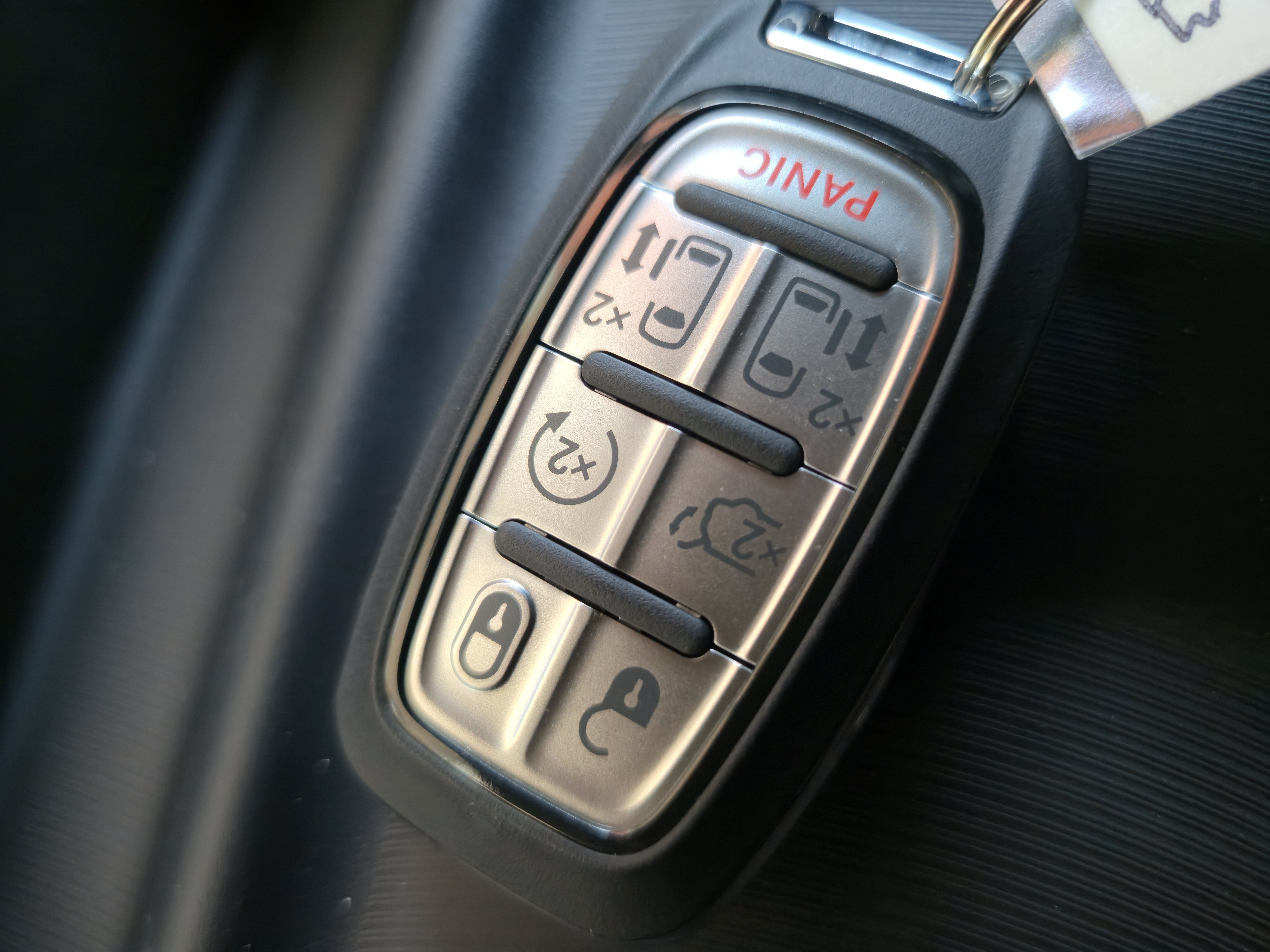 New 2027 Chrysler Pacifica Select FWD image 25