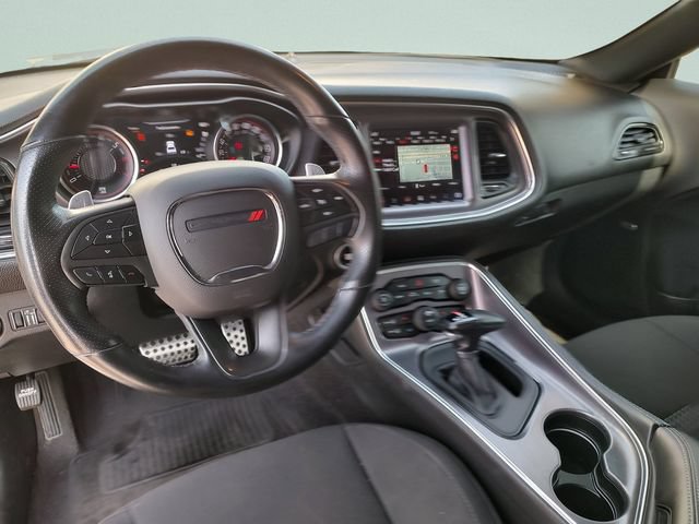 Used 2018 Dodge Challenger R/T Scat Pack RWD image 9