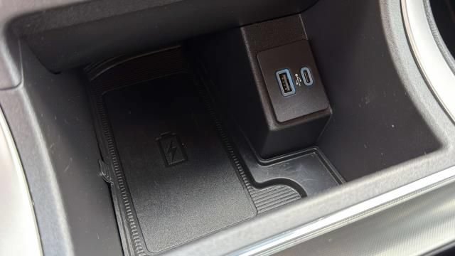 Used 2023 Ford Edge ST-Line AWD/4WD image 19