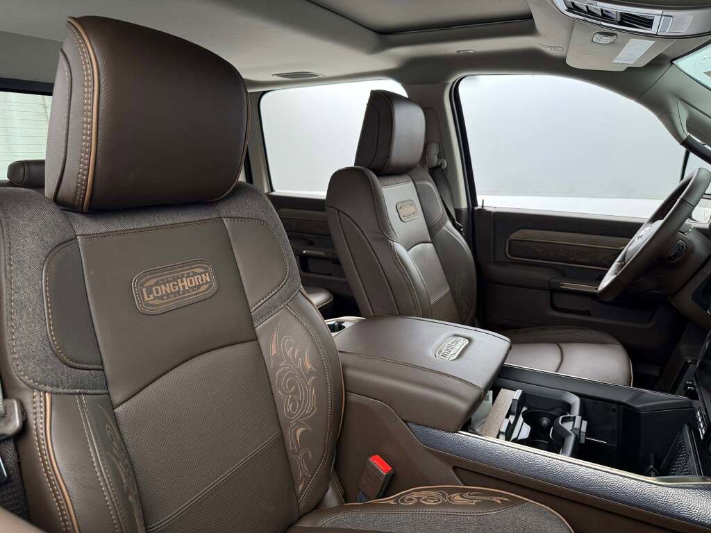 New 2026 RAM 2500 Limited image 18
