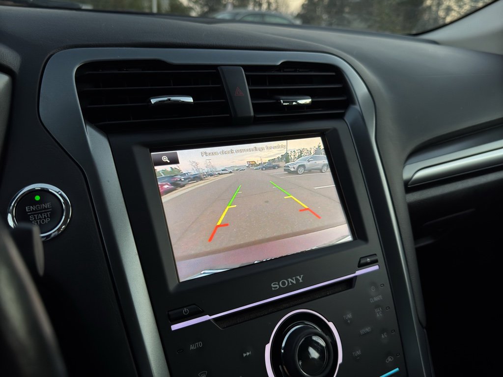 Used 2015 Ford Fusion Titanium image 22