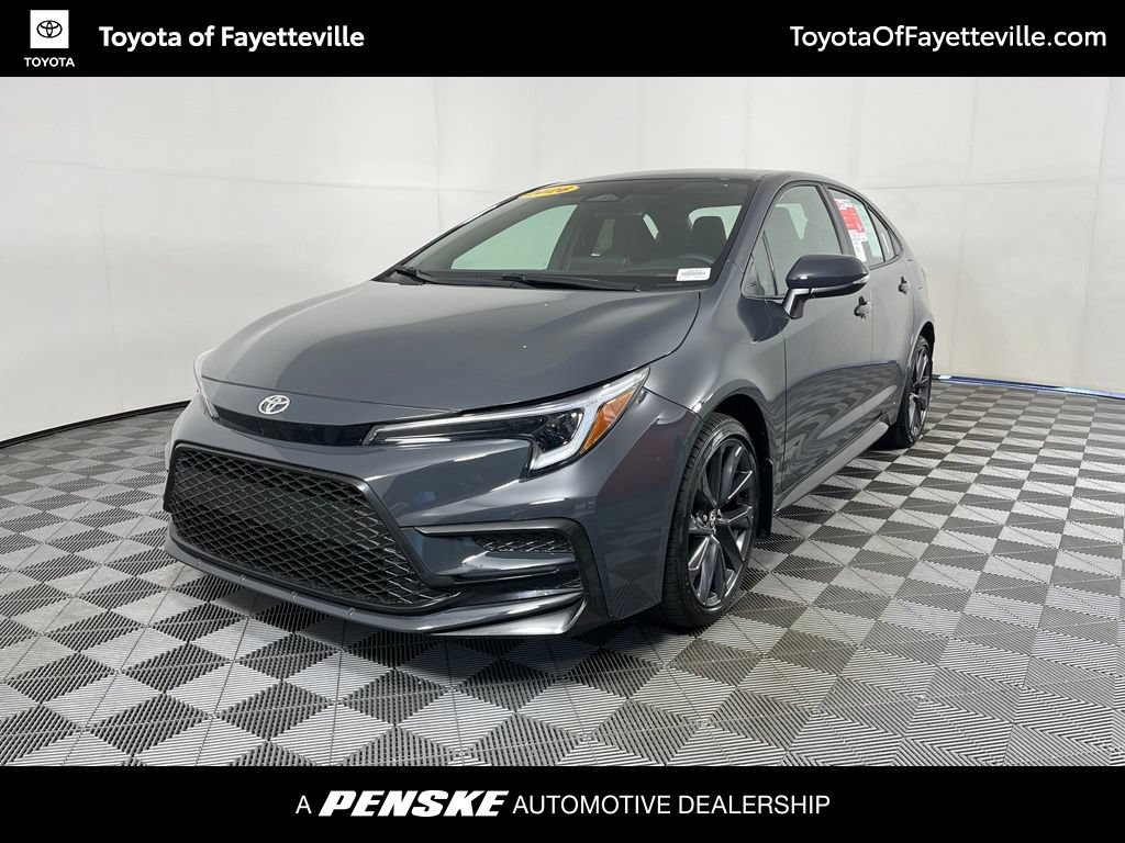 Used 2026 Toyota Corolla SE FWD image 1