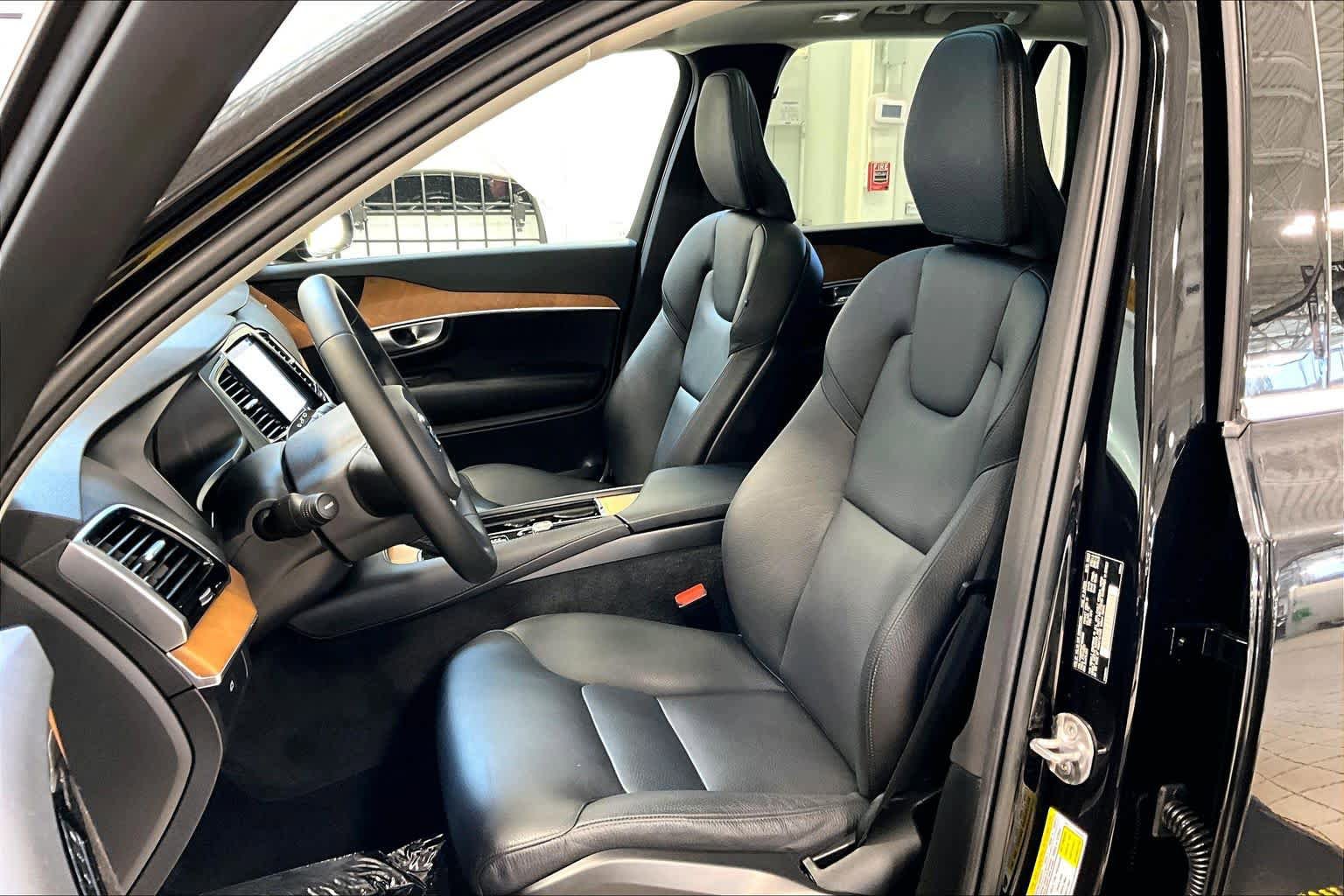 Certified 2023 Volvo XC90 B6 Plus w/ Protection Package Premier AWD/4WD image 9