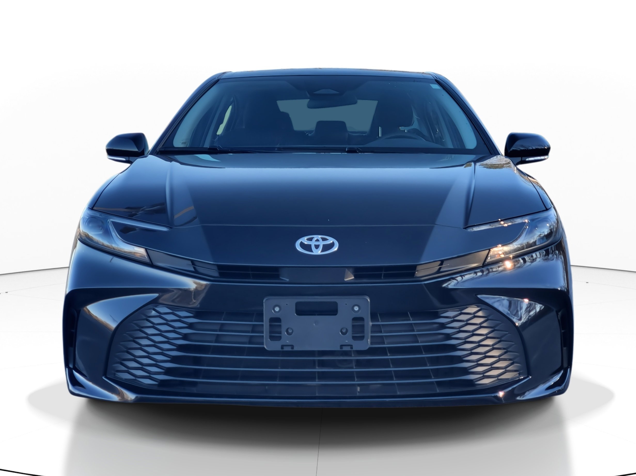 Certified 2025 Toyota Camry Hybrid video 2