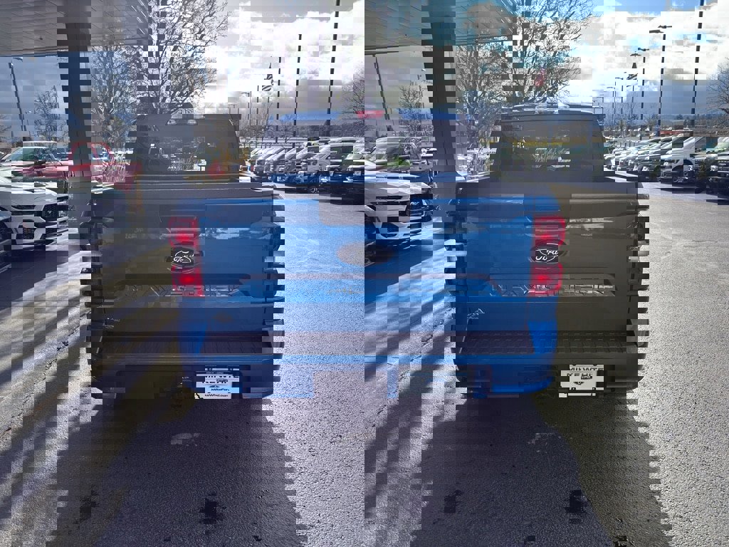 New 2026 Ford Maverick Lobo image 5