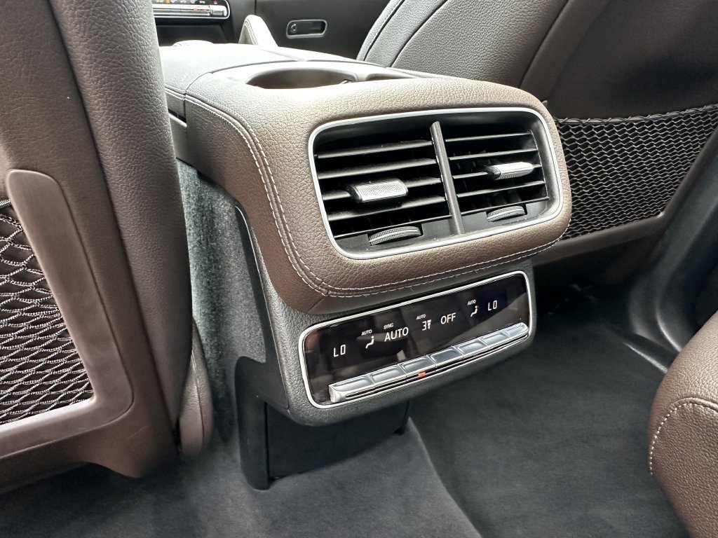 Certified 2023 Mercedes-Benz GLS 450 4MATIC image 27