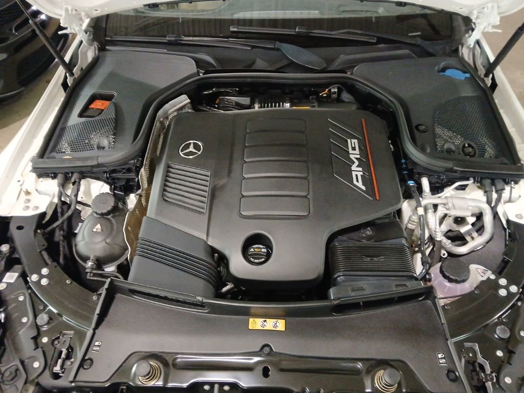 Used 2022 Mercedes-Benz AMG GT 43 image 22