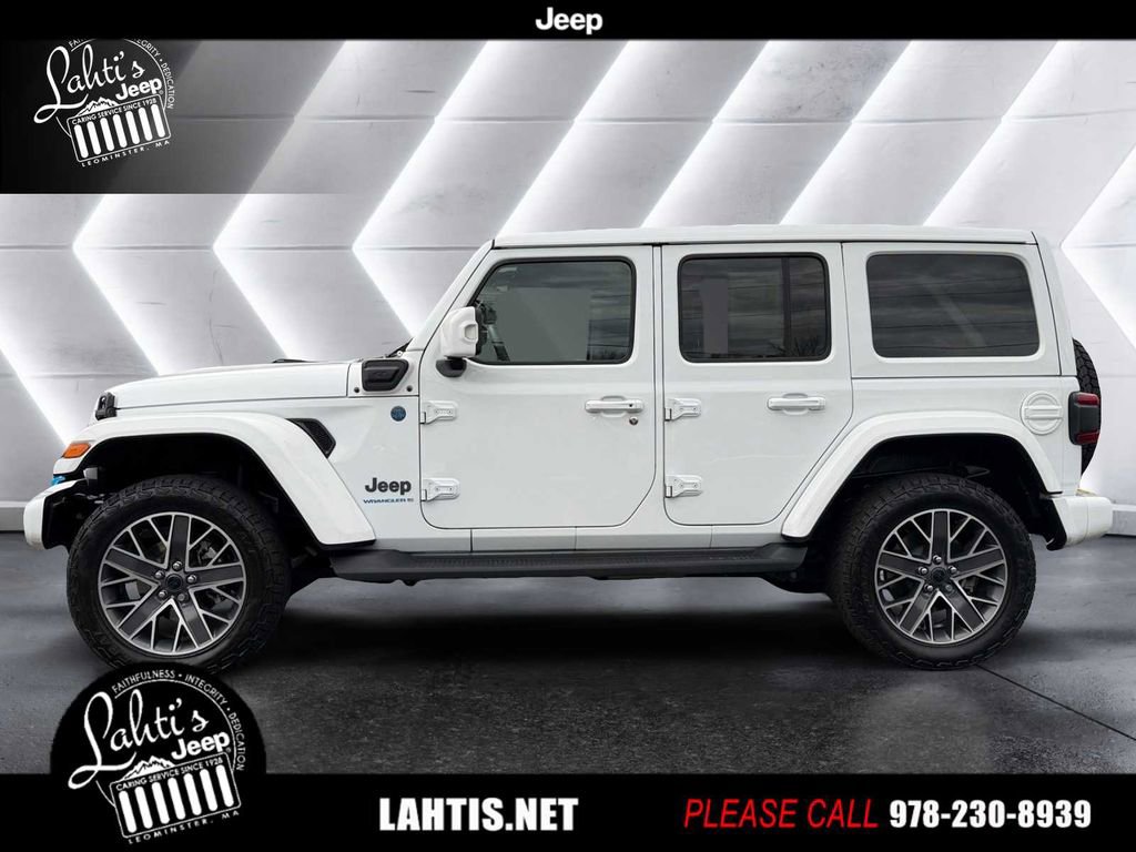 Used 2024 Jeep Wrangler High Altitude image 3