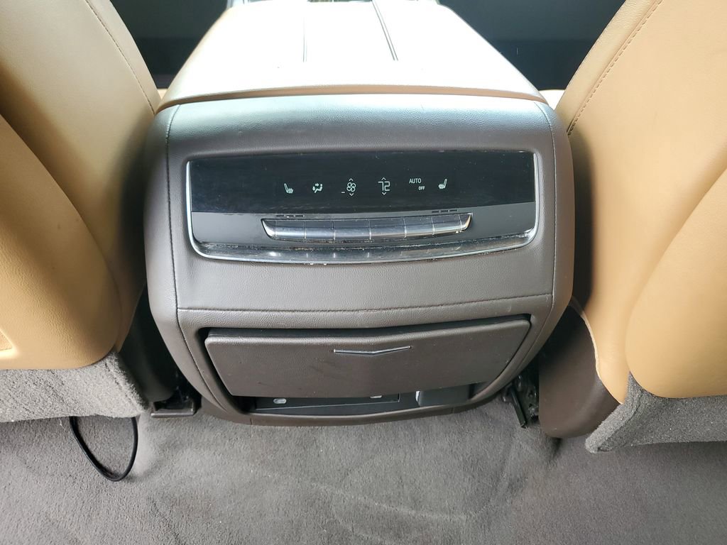 Used 2021 Cadillac Escalade ESV Sport w/ Driver Assist Tech Package AWD/4WD image 15