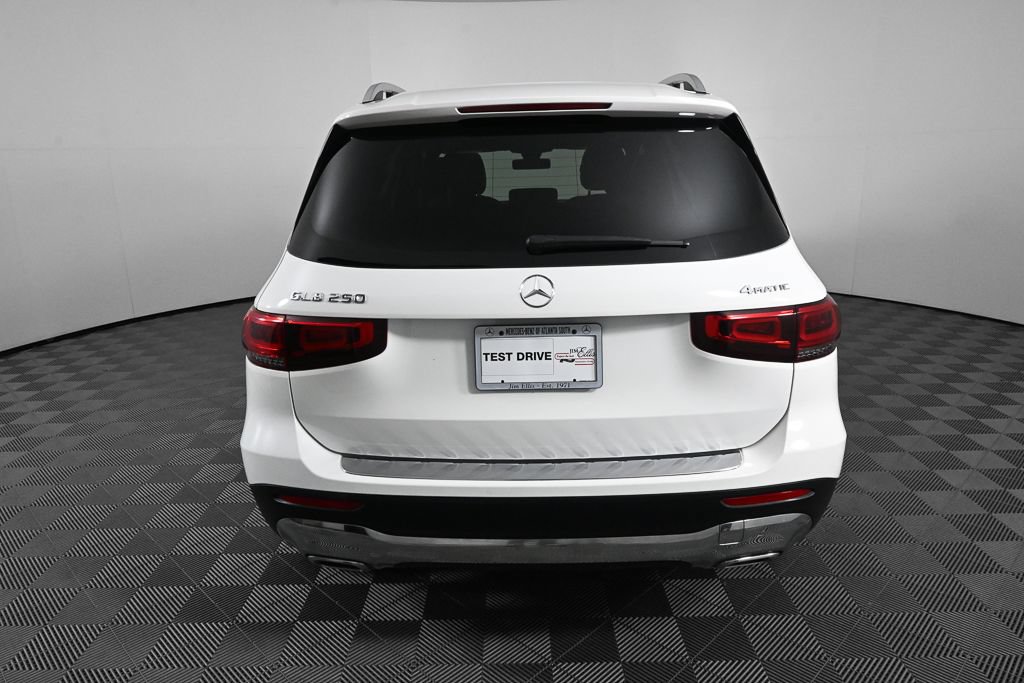 Certified 2022 Mercedes-Benz GLB 250 4MATIC image 29