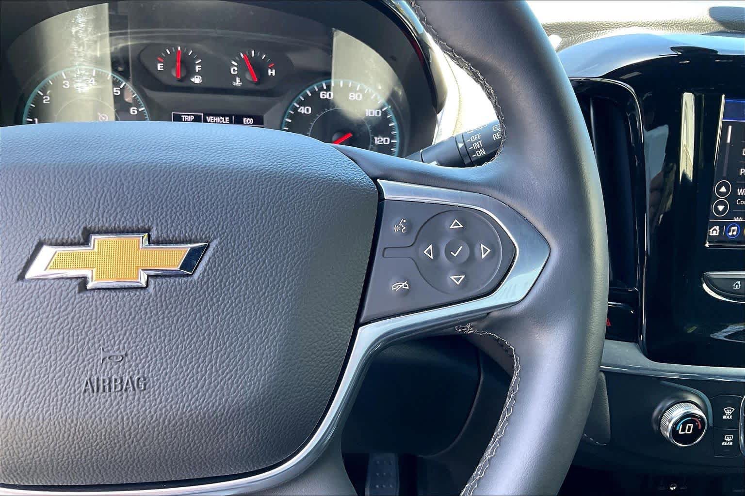 Certified 2023 Chevrolet Traverse LT FWD image 20