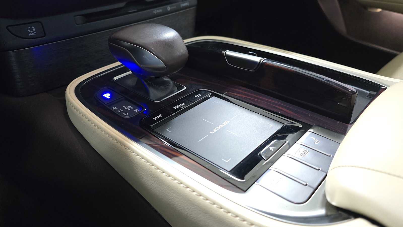 Used 2020 Lexus LS 500 AWD w/ Interior Upgrade Package image 34