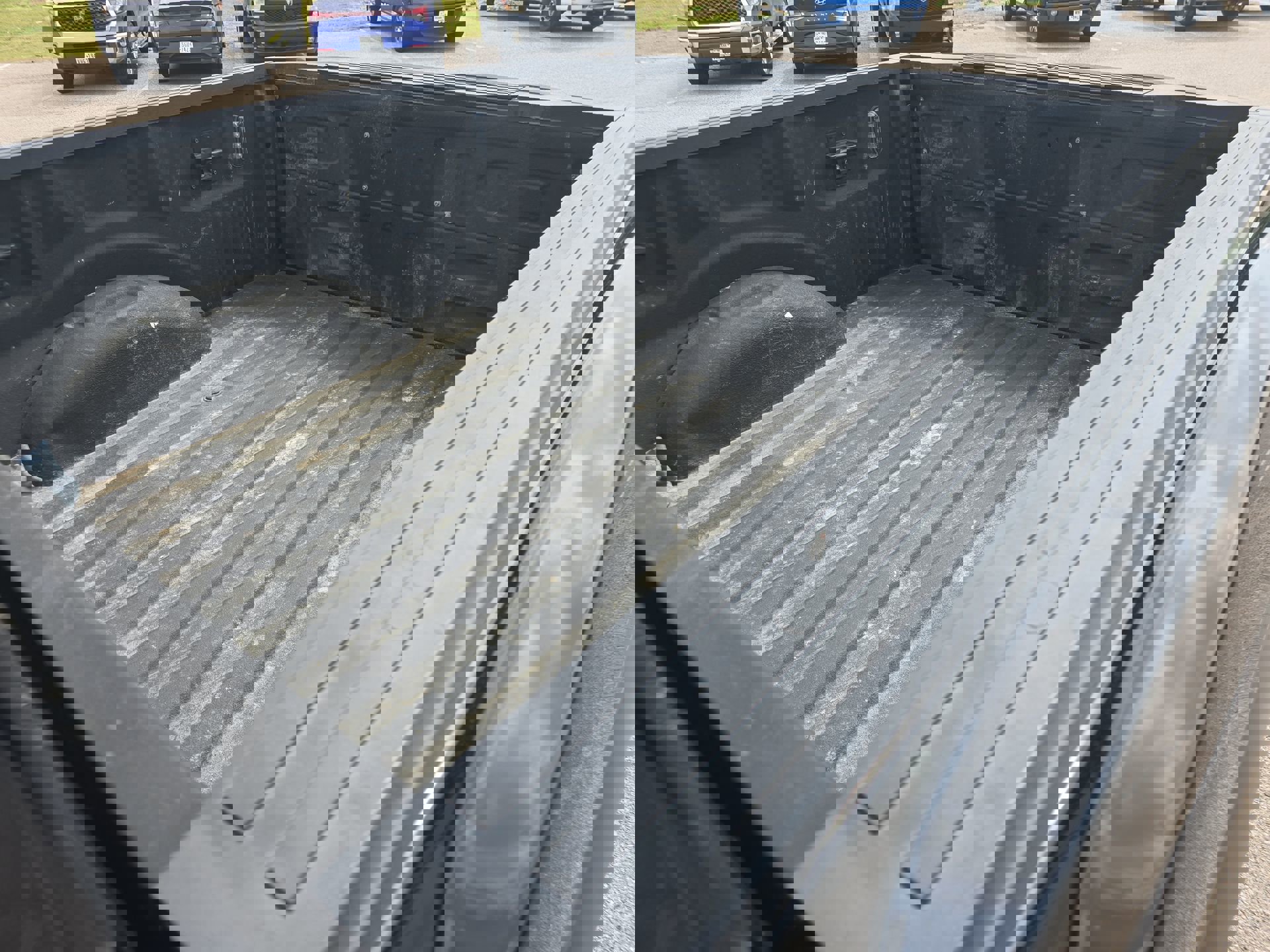 Used 2018 Ford F150 Raptor w/ Equipment Group 802A Luxury image 23