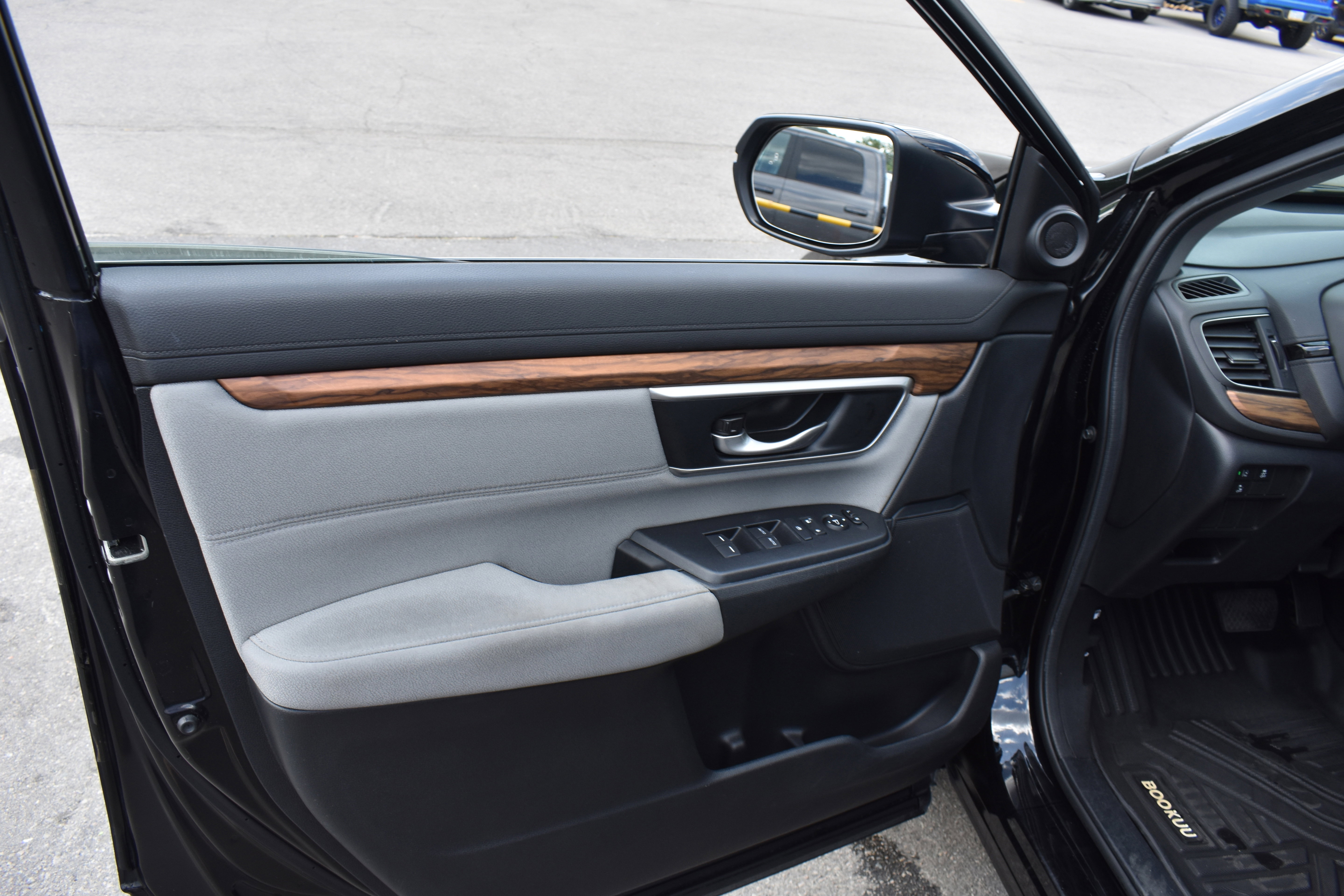 Certified 2022 Honda CR-V EX image 24