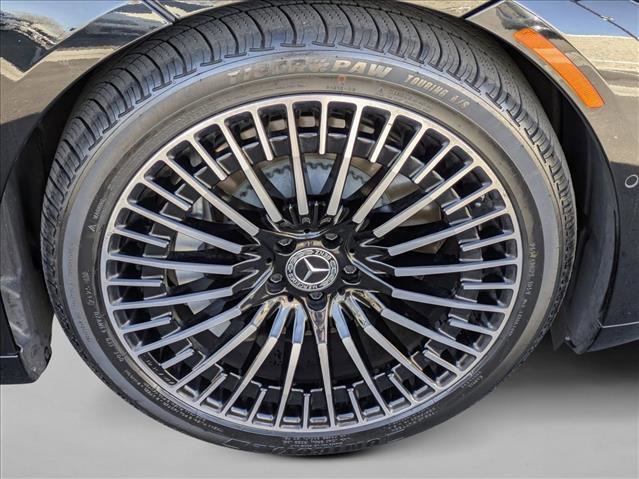 Used 2022 Mercedes-Benz EQS 580 4MATIC Sedan image 22