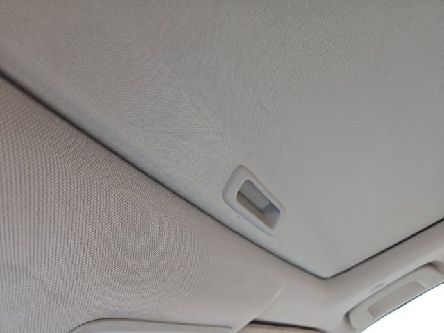 Used 2023 Honda CR-V EX-L image 5