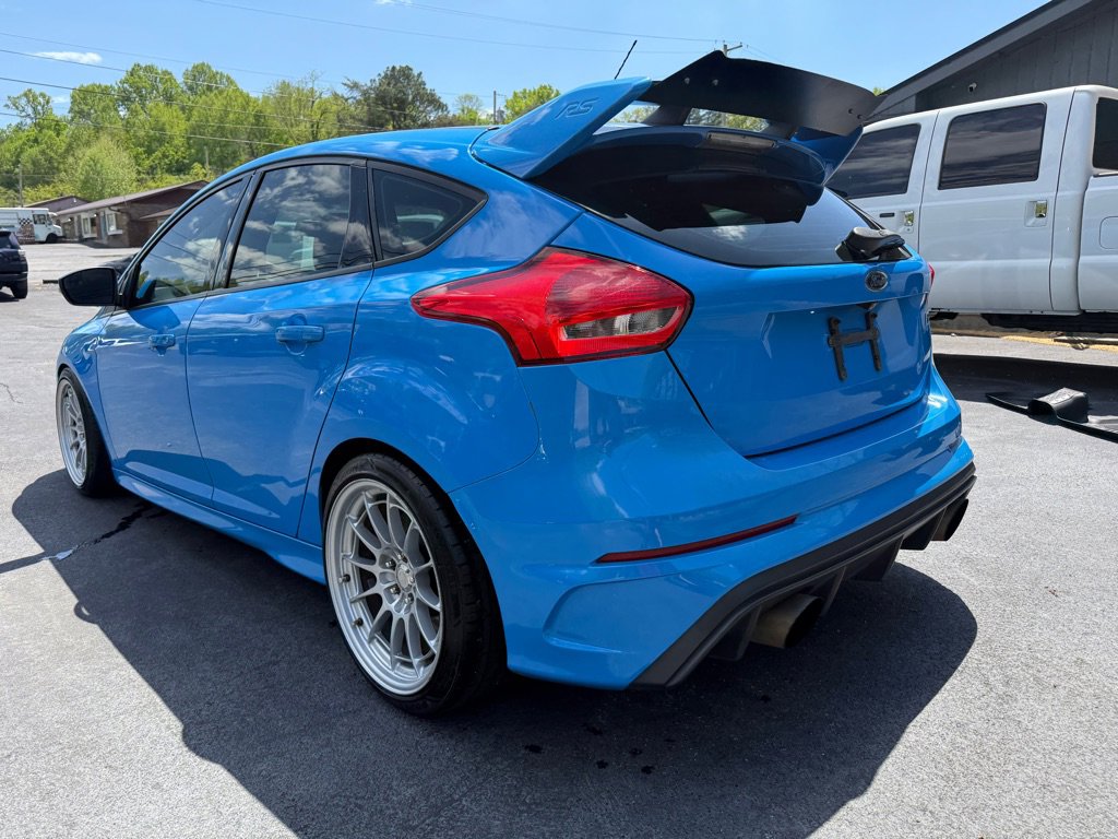 Used 2017 Ford Focus RS AWD/4WD image 38
