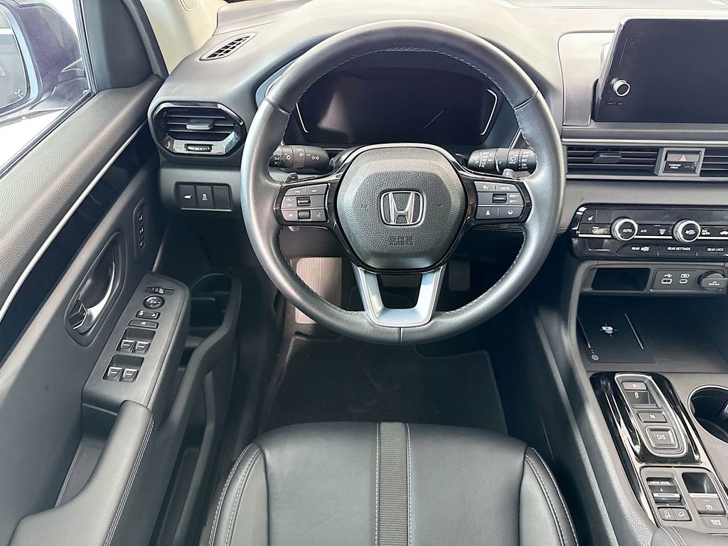 Certified 2025 Honda Pilot EX-L image 10