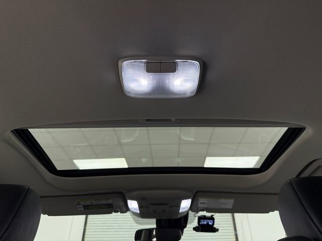 Used 2019 Toyota Tundra Limited w/ Limited Premium Package RWD image 34