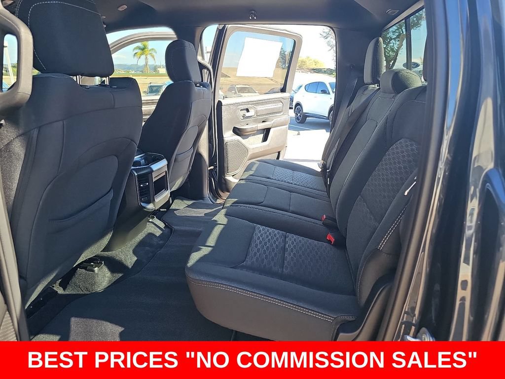 New 2026 RAM 1500 Express AWD/4WD image 13