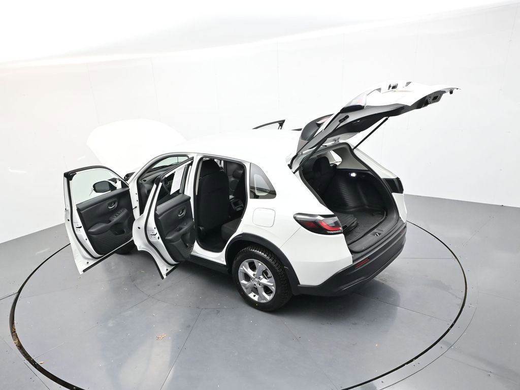 Used 2024 Honda HR-V LX image 40