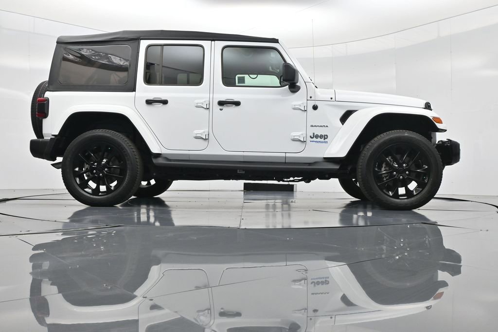 Used 2021 Jeep Wrangler Unlimited Sahara w/ Cold Weather Group image 50