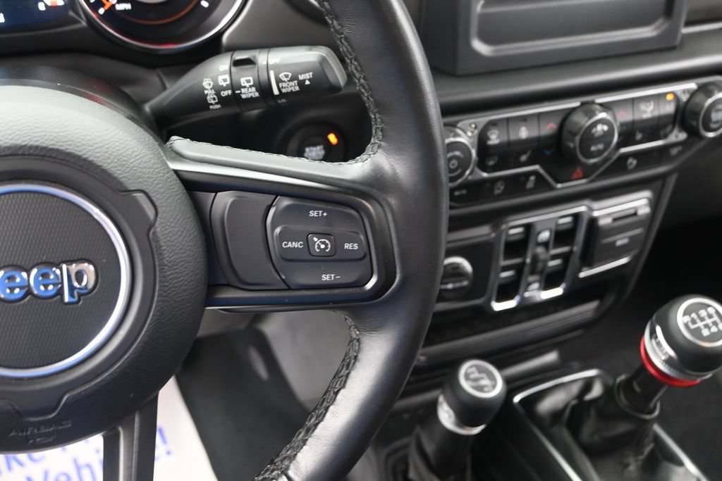 Used 2022 Jeep Wrangler Unlimited Sport AWD/4WD image 30