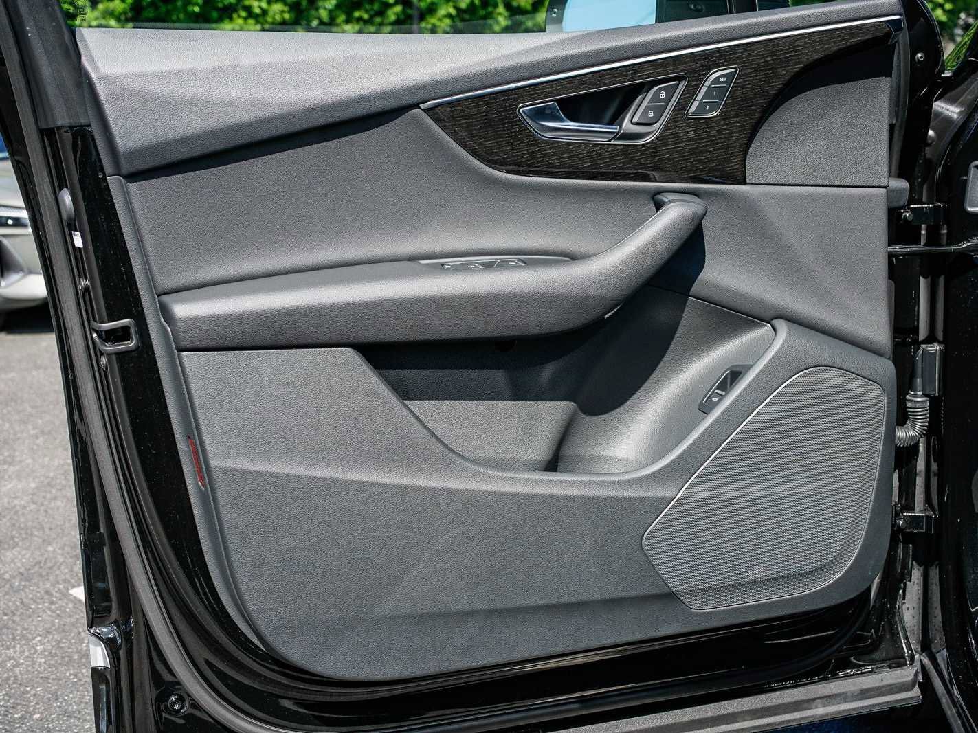 Used 2024 Audi Q7 2.0T Premium image 20