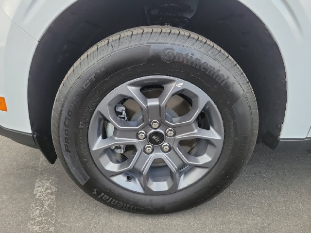 Certified 2026 Ford Maverick XLT w/ Equipment Group 301A AWD/4WD image 25