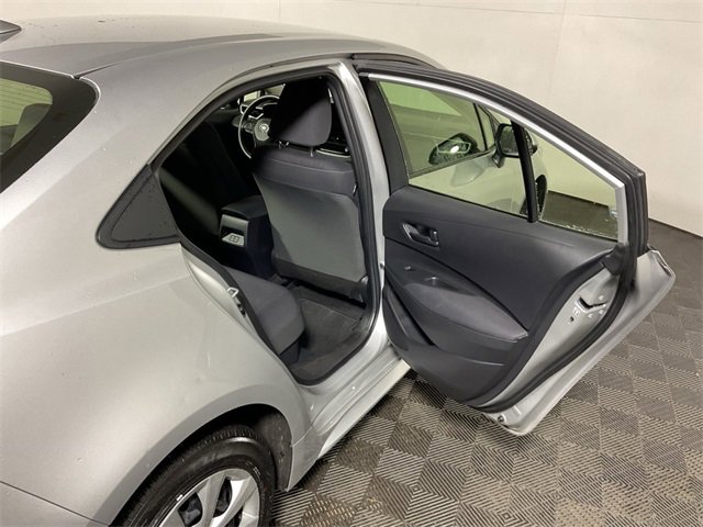 Used 2024 Toyota Corolla LE image 32
